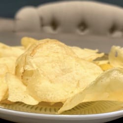 Bramborové lupínky (chipsy) ze sušených brambor snížený obsah tuku - nutriční (výživové) hodnoty, kalorie