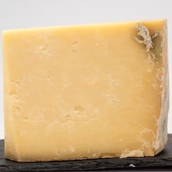 Sýr cheddar (čedar) snížený obsah tuku - nutriční (výživové) hodnoty, kalorie
