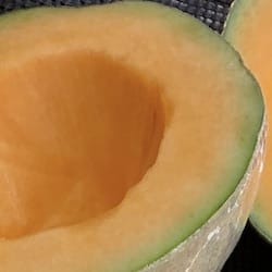 Cantaloupe melon (Cucumis melo) raw - nutritional values, calories