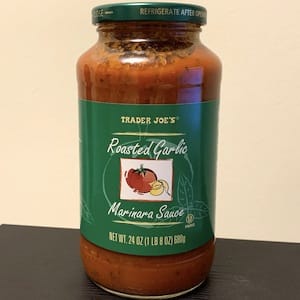 TRADER JOE'S Roasted Garlic Marinara Sauce - nutritional values, calories