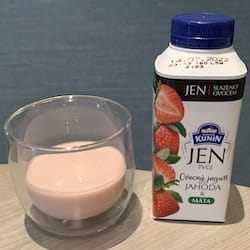 Náhled obrázku pro potravinu JEN TVŮJ Ovocný jogurt Jahoda a máta MLÉKÁRNA KUNÍN 